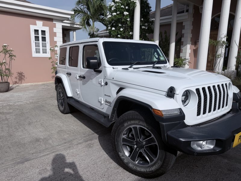 2023 Jeep Wrangler Unlimited | 15,000 km | White | $218,000 ECD